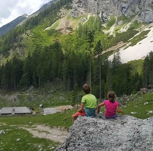 Apartma Liza Apartamento Tržič